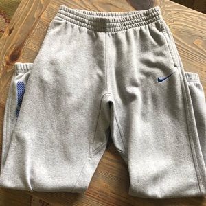 Boys Nike sweatpants